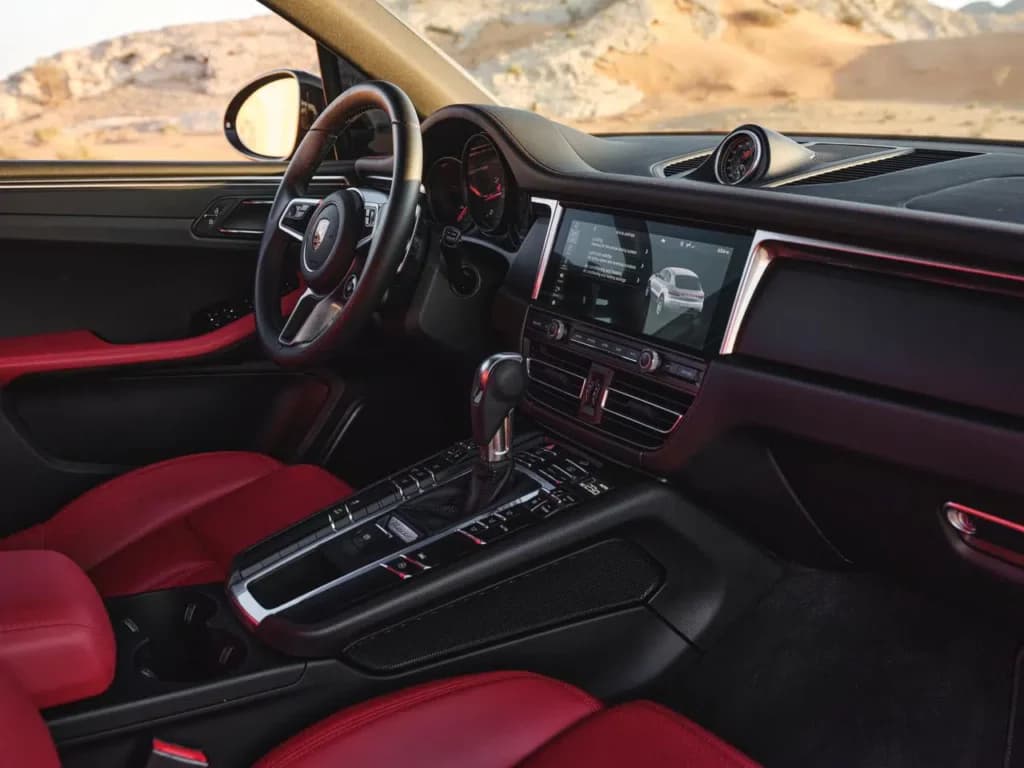 Porsche Macan Sports — 9 of 9