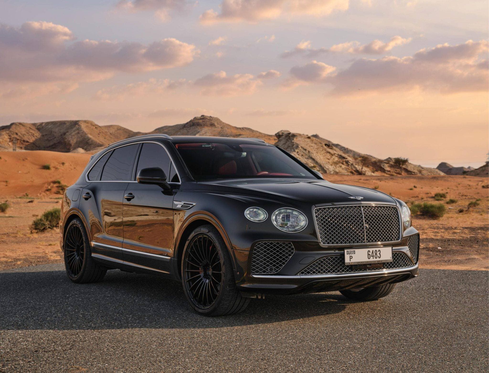 Bentley Bentayga Brown — 1 of 10