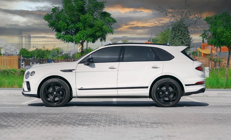 Bentley Bentayga S — 1 of 4