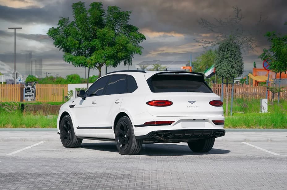 Bentley Bentayga S — 2 of 4