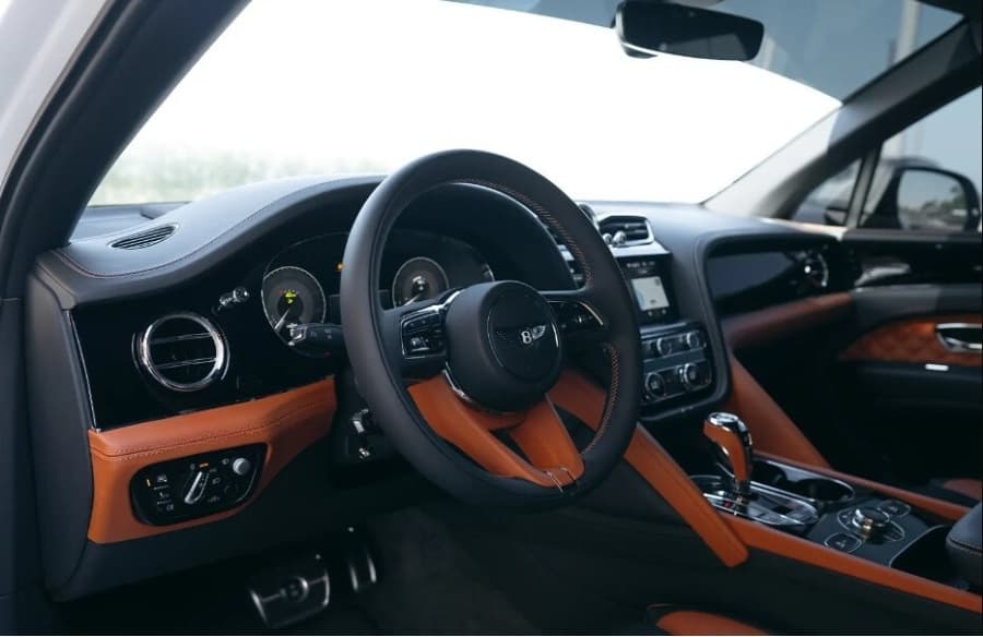 Bentley Bentayga S — 3 of 4