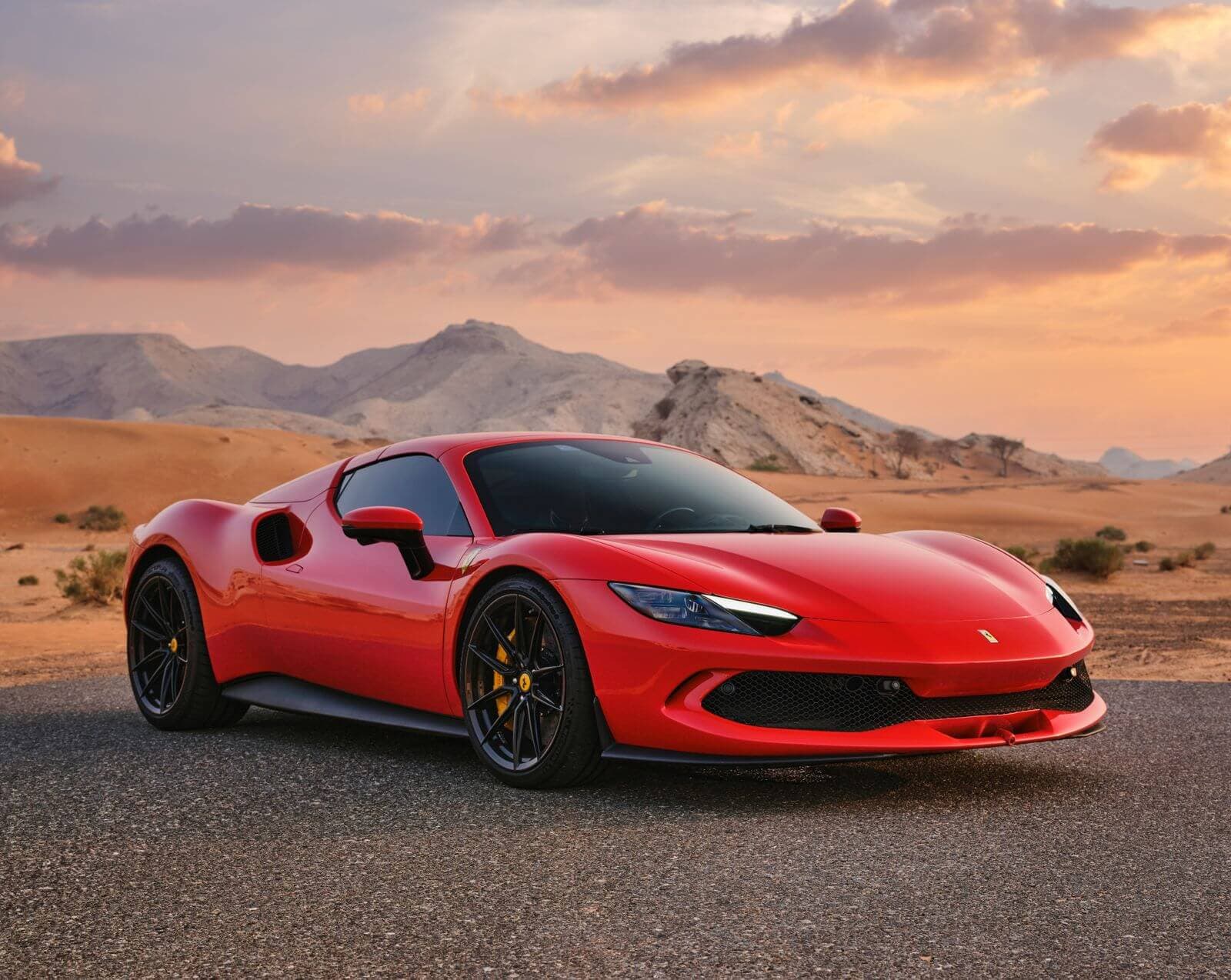 Ferrari 296 GTS Spyder — 5 of 13