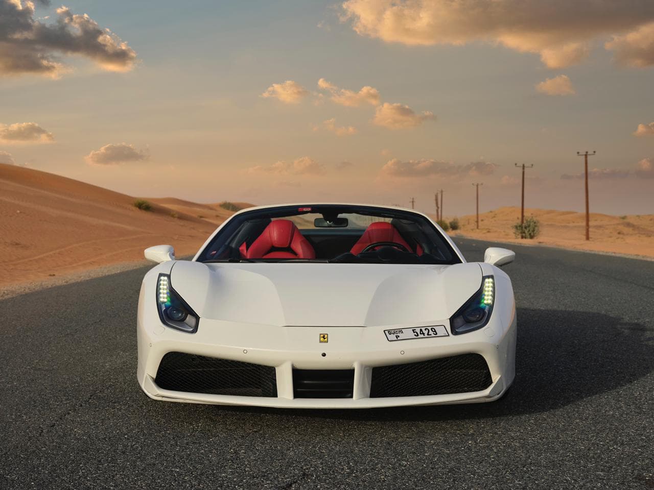 Ferrari 488 Spyder White — 2 of 5