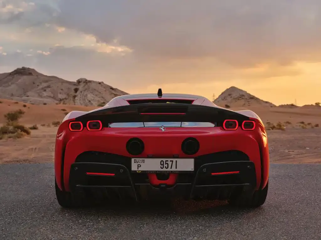 Ferrari SF90 Stradale — 3 of 8