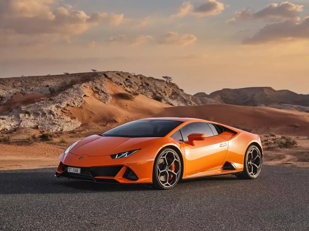 Lamborghini Huracan EVO Coupe — 4 of 7