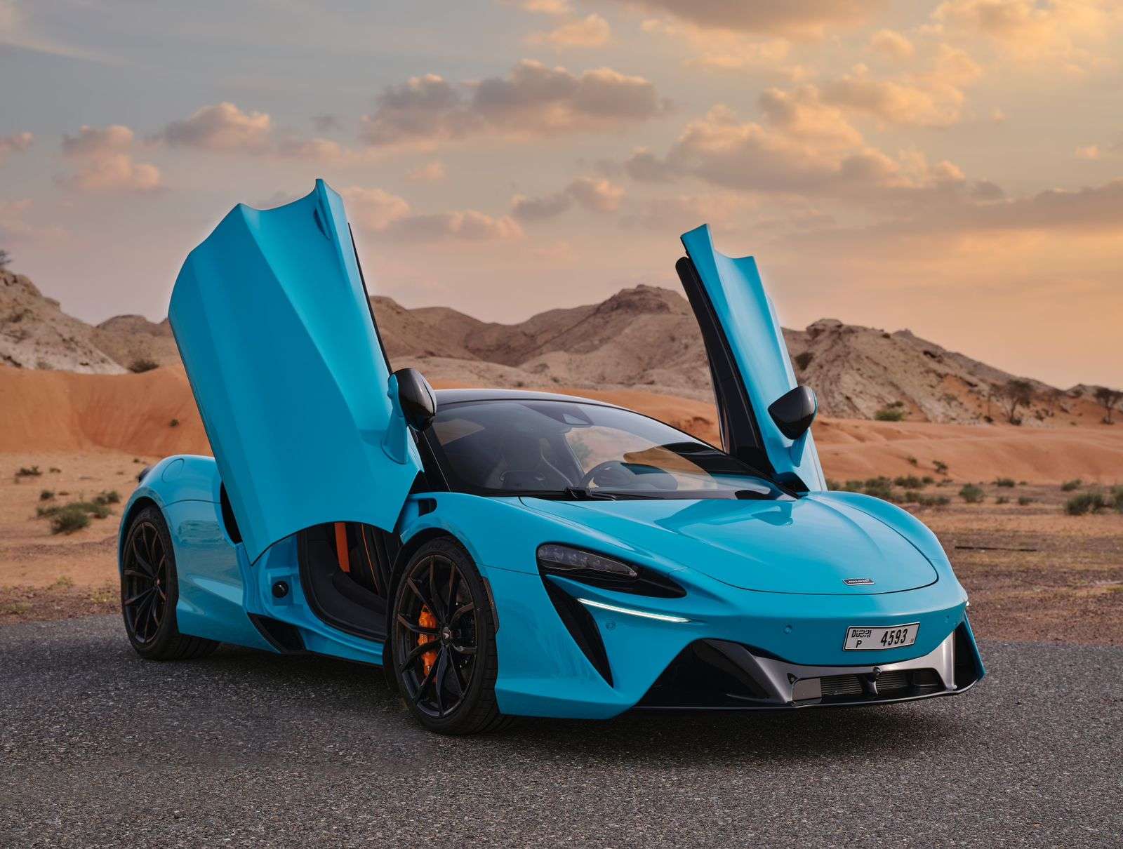 Mclaren Artura — 1 of 11