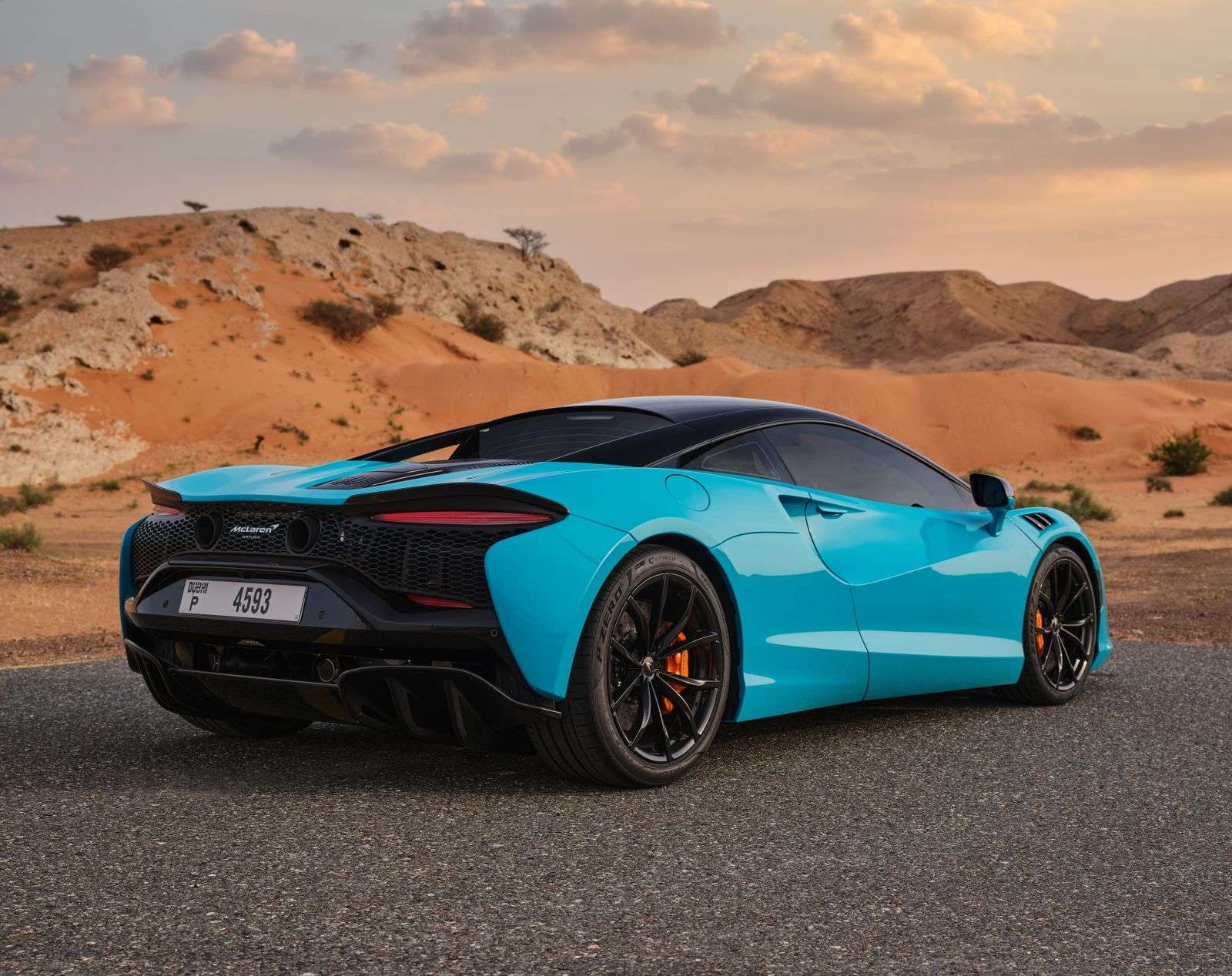 Mclaren Artura — 5 of 11