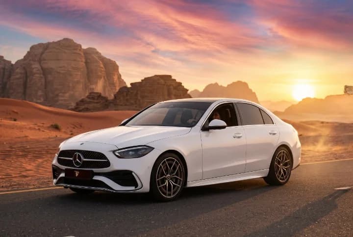 Mercedes C200 — 5 of 9