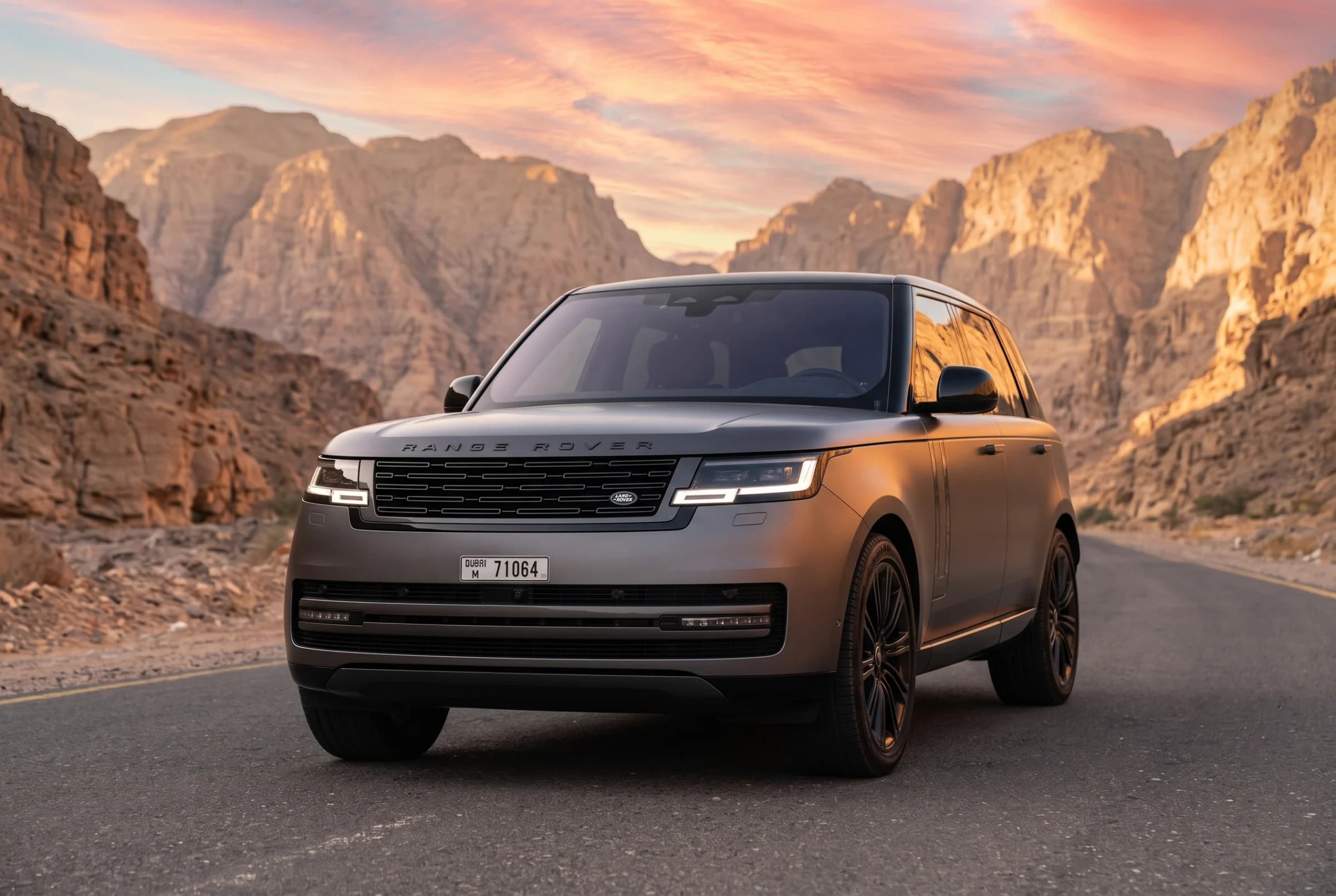 Range Rover Vogue — 1 of 8