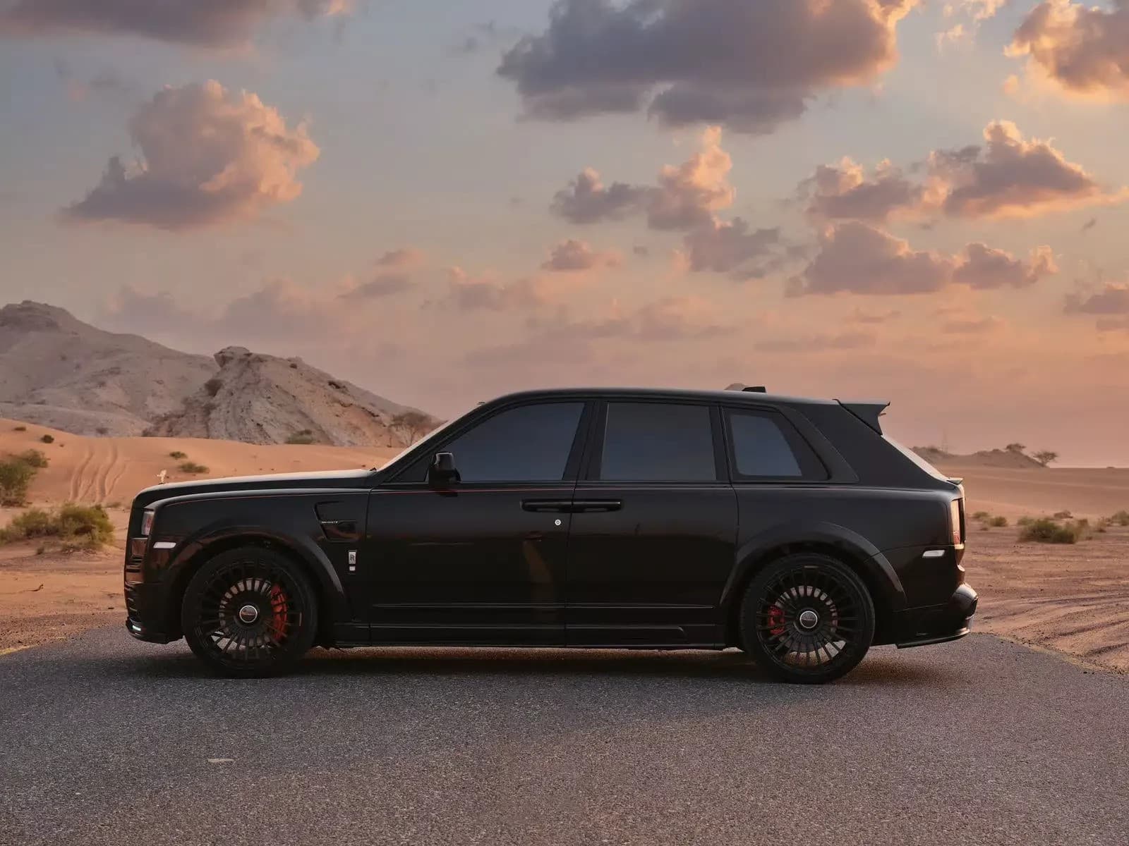 Rolls Royce Cullinan Mansory — 2 of 10